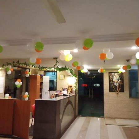 Hotel Apple Sai Residency 舍地 外观 照片