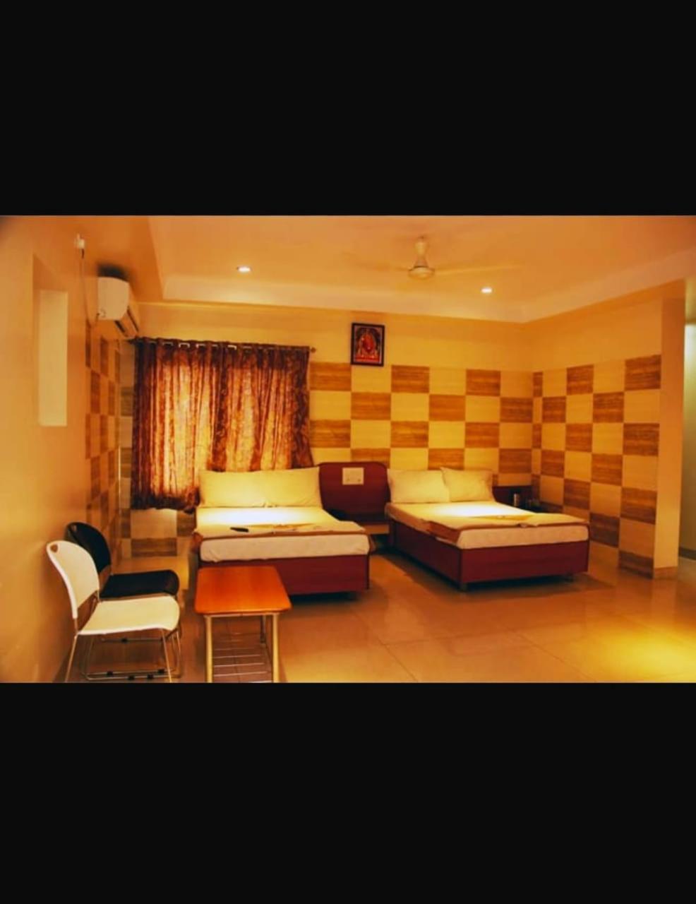 Hotel Apple Sai Residency 舍地 外观 照片
