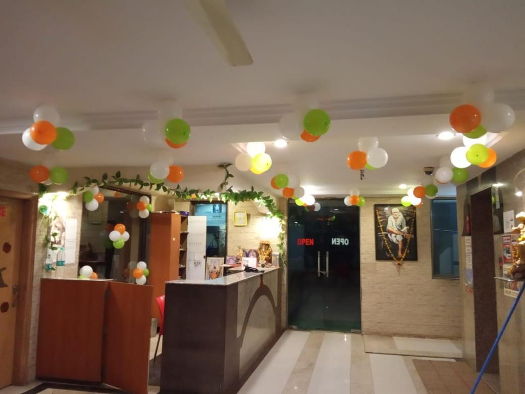 Hotel Apple Sai Residency 舍地 外观 照片